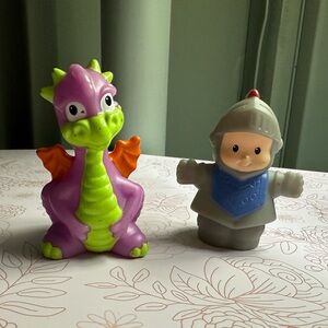 Fisher-Price Little People Dragon & Knight Figures – Castle Playset Duo